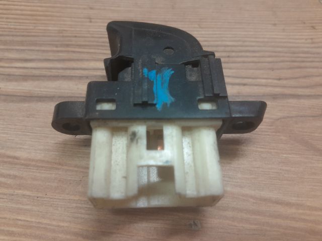 bontott MAZDA MPV Jobb első Ablakemelő Kapcsoló