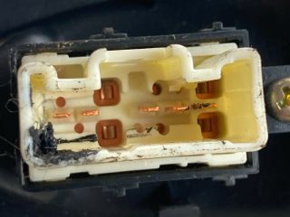 bontott MAZDA MPV Jobb első Ablakemelő Kapcsoló