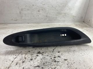 bontott MAZDA MPV Jobb első Ablakemelő Kapcsoló