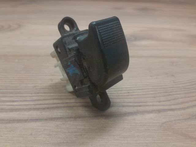 bontott MAZDA MPV Jobb első Ablakemelő Kapcsoló