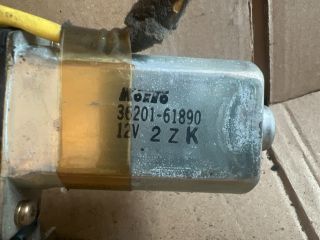 bontott MAZDA MPV Jobb első Ablakemelő Szerkezet (Elektromos)