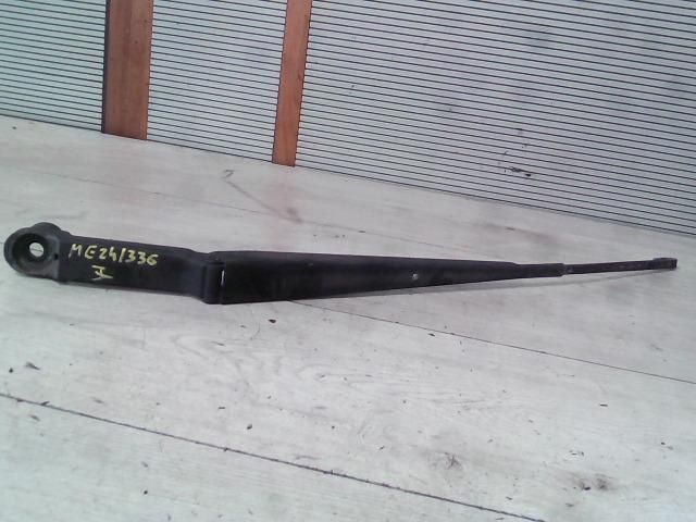 bontott MAZDA MPV Jobb első Ablaktörlő Kar