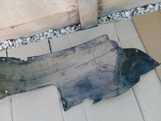 bontott MAZDA MPV Jobb első Dobbetét (Kerékjárati, Műanyag)