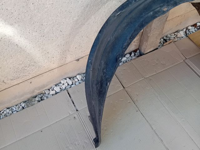 bontott MAZDA MPV Jobb első Dobbetét (Kerékjárati, Műanyag)