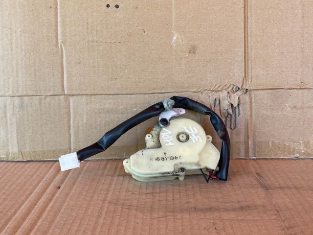 bontott MAZDA MPV Jobb első Központizár Motor