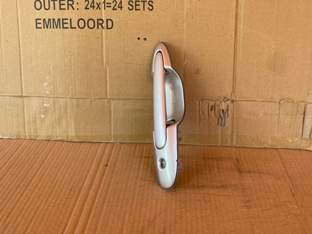 bontott MAZDA MPV Jobb első Külső Kilincs