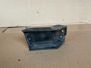 bontott MAZDA MPV Jobb első Lökhárító Tartó (Műanyag)