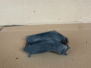 bontott MAZDA MPV Jobb első Lökhárító Tartó (Műanyag)