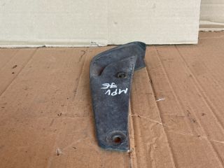 bontott MAZDA MPV Jobb első Sárvédő Gumi