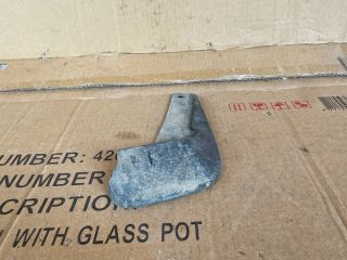 bontott MAZDA MPV Jobb első Sárvédő Gumi