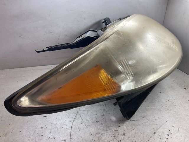 bontott MAZDA MPV Jobb Fényszóró