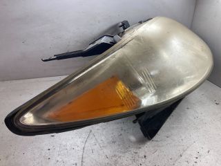 bontott MAZDA MPV Jobb Fényszóró