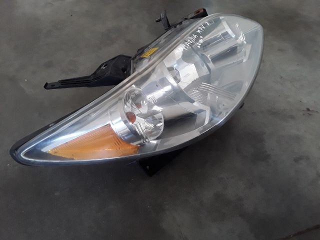 bontott MAZDA MPV Jobb Fényszóró