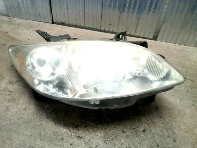 bontott MAZDA MPV Jobb Fényszóró