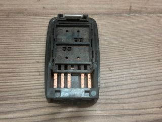 bontott MAZDA MPV Jobb hátsó Ablakemelő Kapcsoló