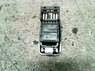 bontott MAZDA MPV Jobb hátsó Ablakemelő Kapcsoló