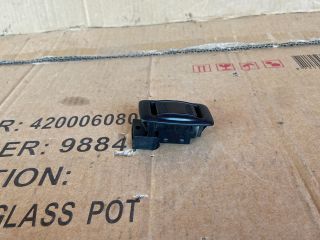 bontott MAZDA MPV Jobb hátsó Ablakemelő Kapcsoló