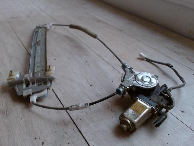 bontott MAZDA MPV Jobb hátsó Ablakemelő Szerkezet (Elektromos)