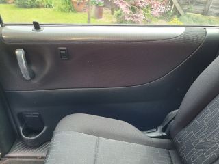 bontott MAZDA MPV Jobb hátsó Biztonsági Öv