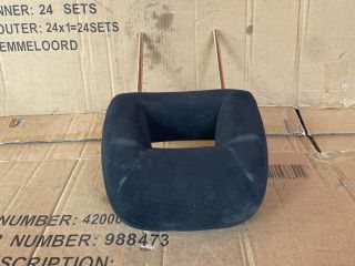 bontott MAZDA MPV Jobb hátsó Fejtámla