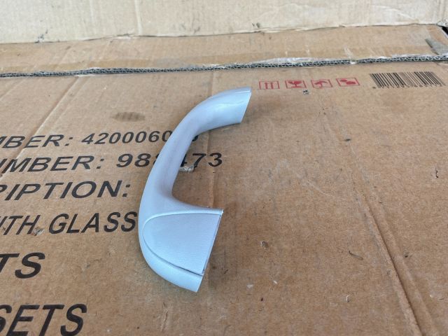 bontott MAZDA MPV Jobb hátsó Kapaszkodó (Felső)