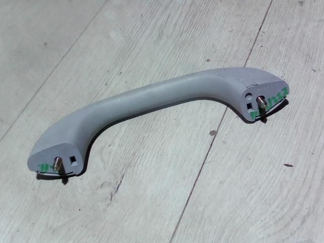 bontott MAZDA MPV Jobb hátsó Kapaszkodó (Felső)