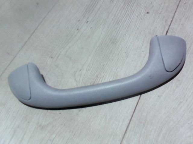 bontott MAZDA MPV Jobb hátsó Kapaszkodó (Felső)