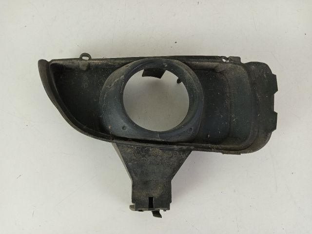 bontott MAZDA MPV Jobb Ködfényszóró Lámpakeret