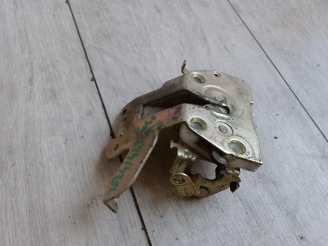 bontott MAZDA MPV Jobb Tolóajtó Zárszerkezet