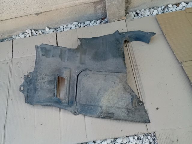 bontott MAZDA MPV Kartervédő