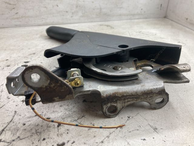 bontott MAZDA MPV Kézifék Kar