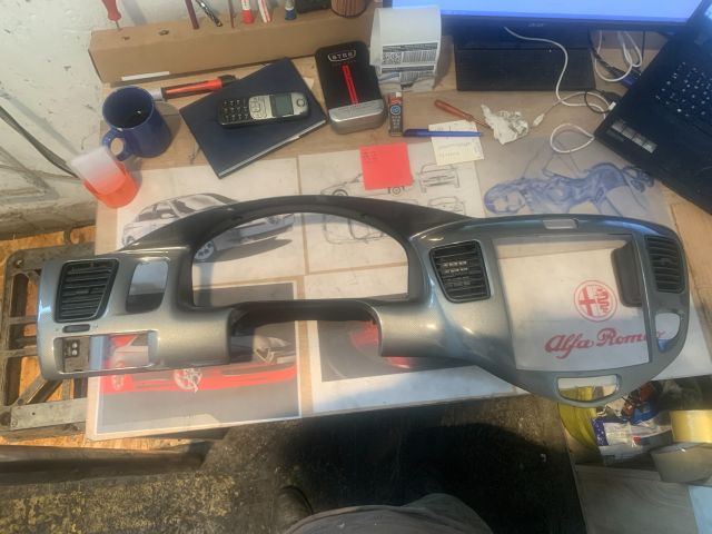 bontott MAZDA MPV Kilométeróra Keret