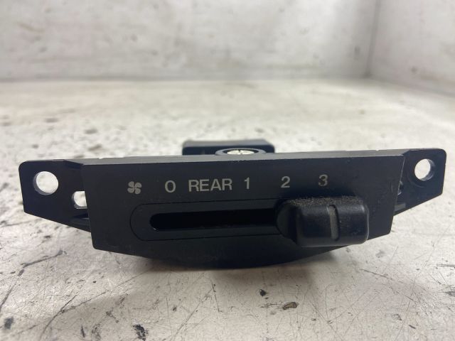 bontott MAZDA MPV Klíma Kapcsoló