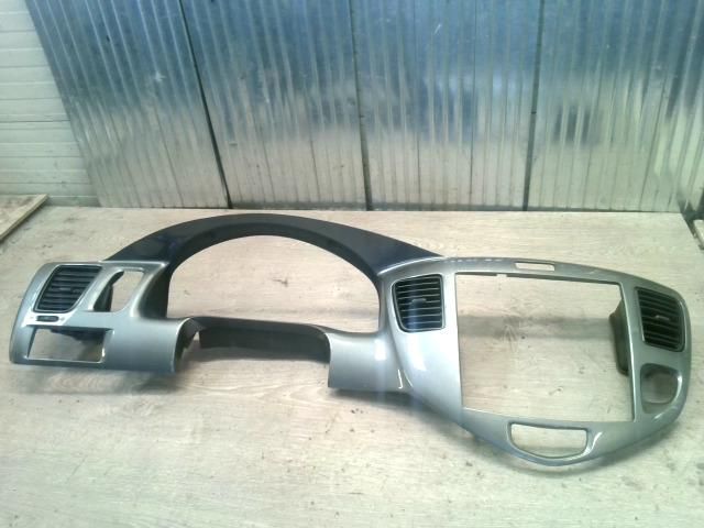 bontott MAZDA MPV Középkonzol Keret