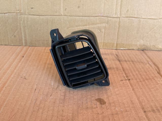 bontott MAZDA MPV Középső Bal Szellőző