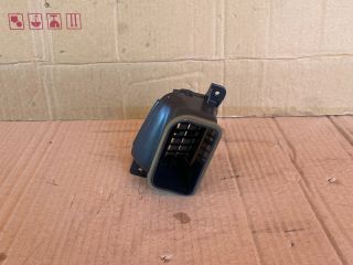 bontott MAZDA MPV Középső Bal Szellőző