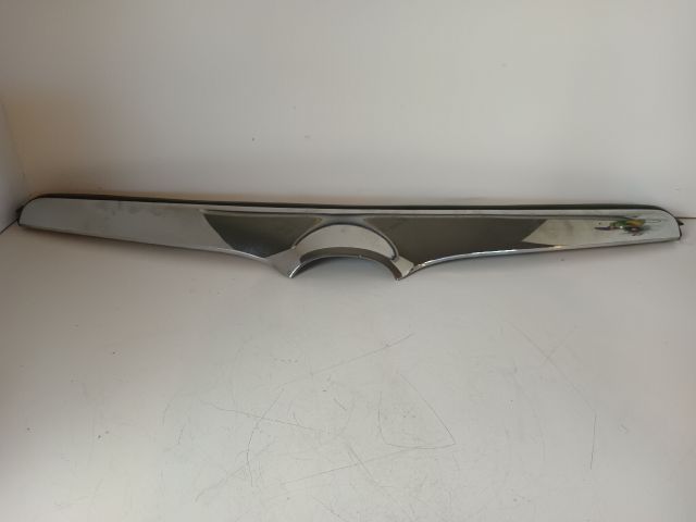 bontott MAZDA MPV Motorháztető Díszléc Első