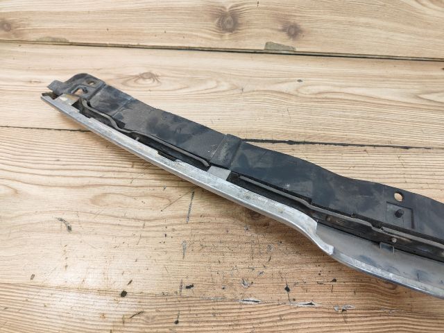 bontott MAZDA MPV Motorháztető Díszléc Első