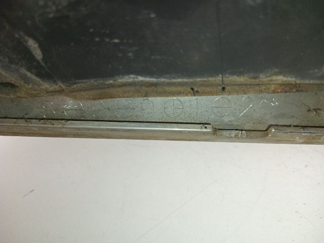 bontott MAZDA MPV Motorháztető Díszléc Első