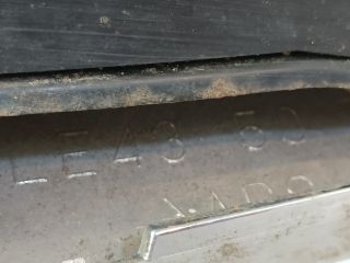 bontott MAZDA MPV Motorháztető Díszléc Első