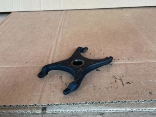 bontott MAZDA MPV Porlasztó Lefogató