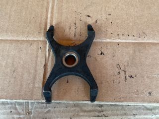 bontott MAZDA MPV Porlasztó Lefogató