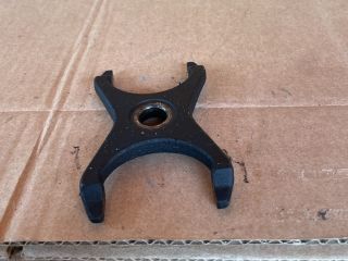 bontott MAZDA MPV Porlasztó Lefogató