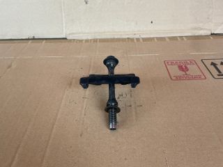 bontott MAZDA MPV Porlasztó Lefogató