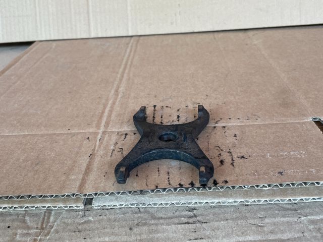 bontott MAZDA MPV Porlasztó Lefogató