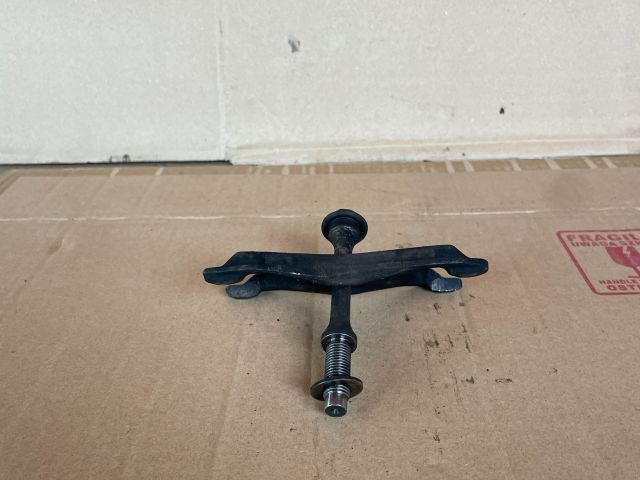 bontott MAZDA MPV Porlasztó Lefogató