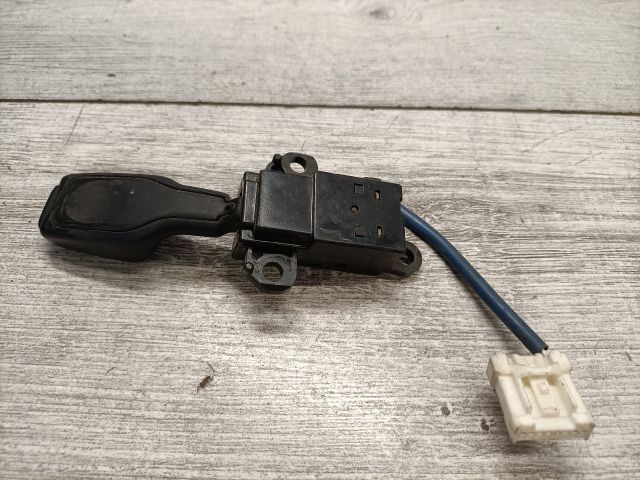 bontott MAZDA MPV Rádió / CD Kapcsoló