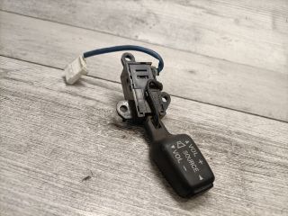 bontott MAZDA MPV Rádió / CD Kapcsoló