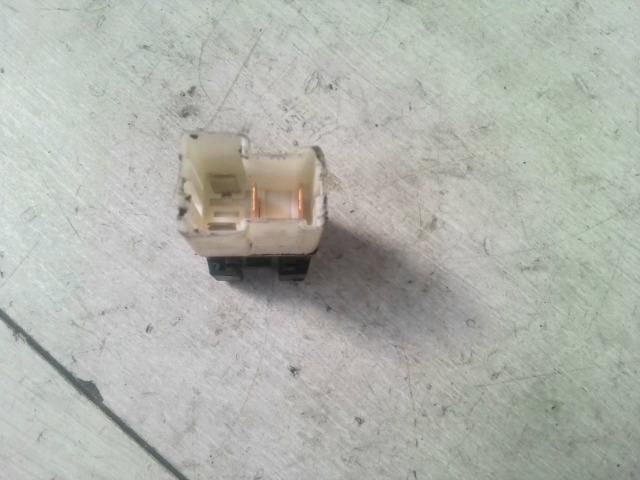 bontott MAZDA MPV Relé