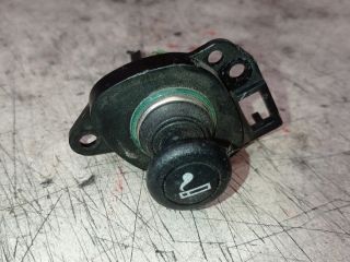 bontott MAZDA MPV Szivargyújtó Aljzat